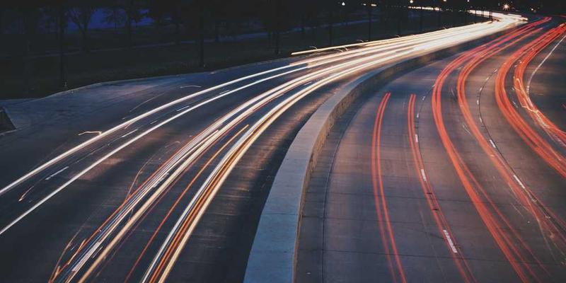 91tv直播应用界面展示，突出高清画质和丰富内容