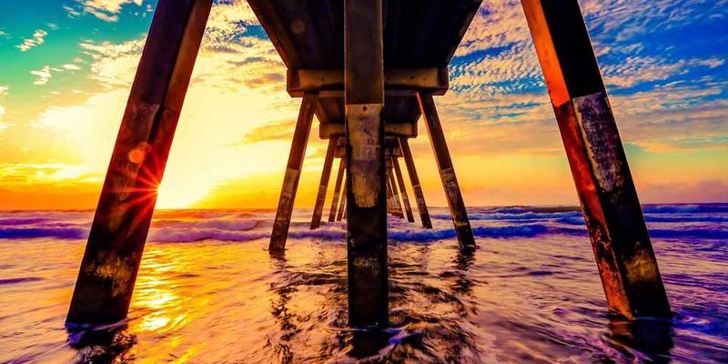 让AI为“AI灭绝”创作一幅宣传海报,它交出的作品是一片空白,标题为《节能模式》。